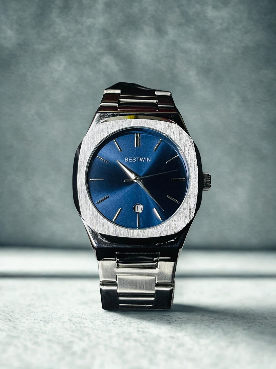 Bestwin Premium Analog Watch