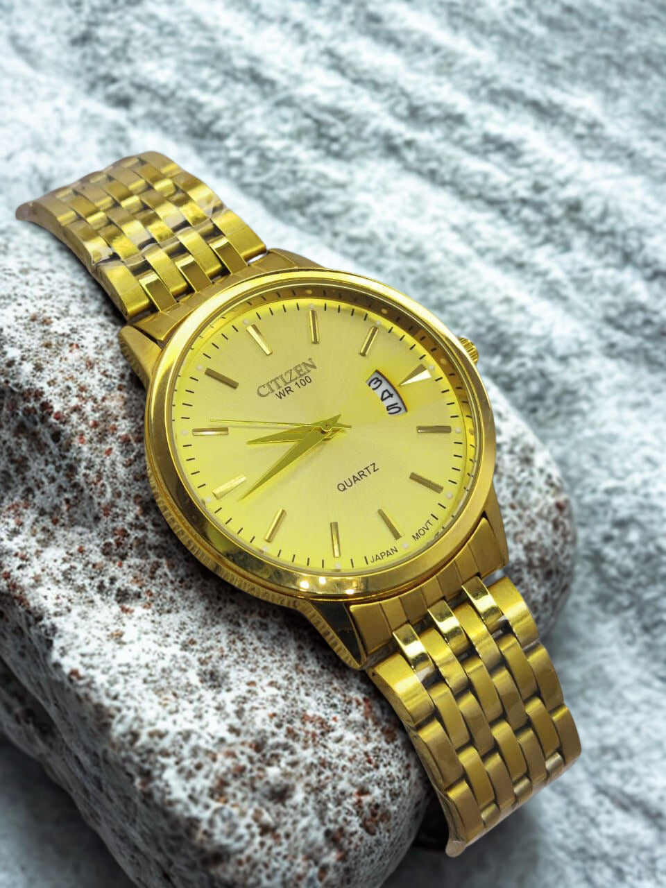 Classic Gold Citizen WR 100 Quartz Men's Premium Quality Watch