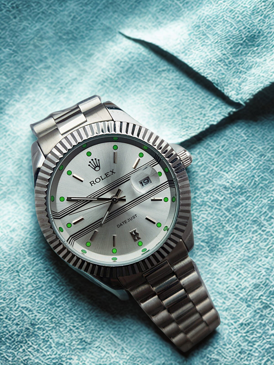 Rolex Datejust Collection: A Symphony of Precision and Style